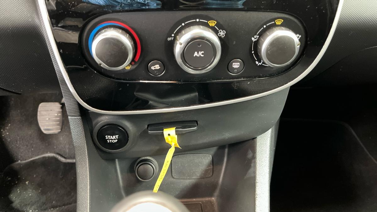 renault-clio-sport-tourer-2017-diesel-1461cc