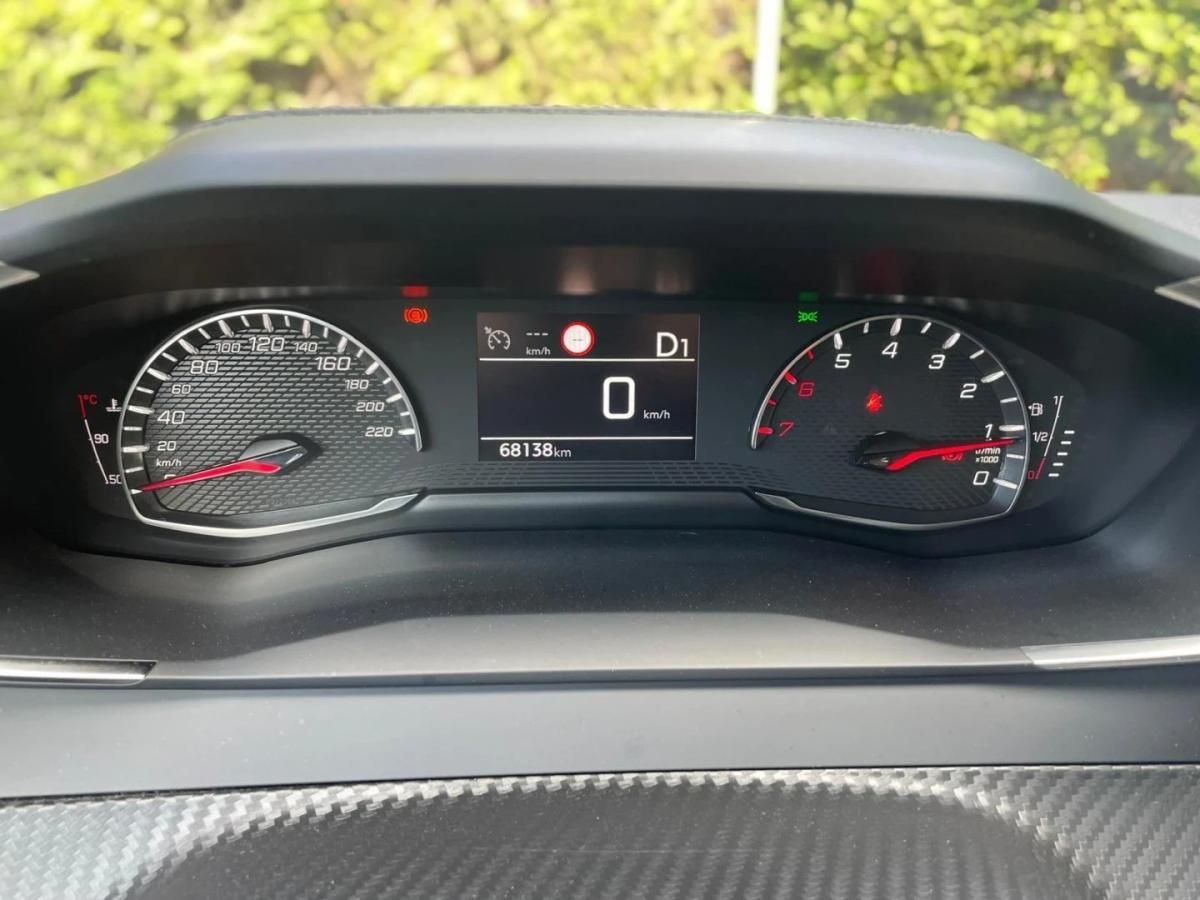 peugeot-2008-2020-gasolina-1199cc