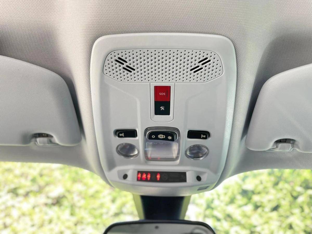 peugeot-2008-2020-gasolina-1199cc