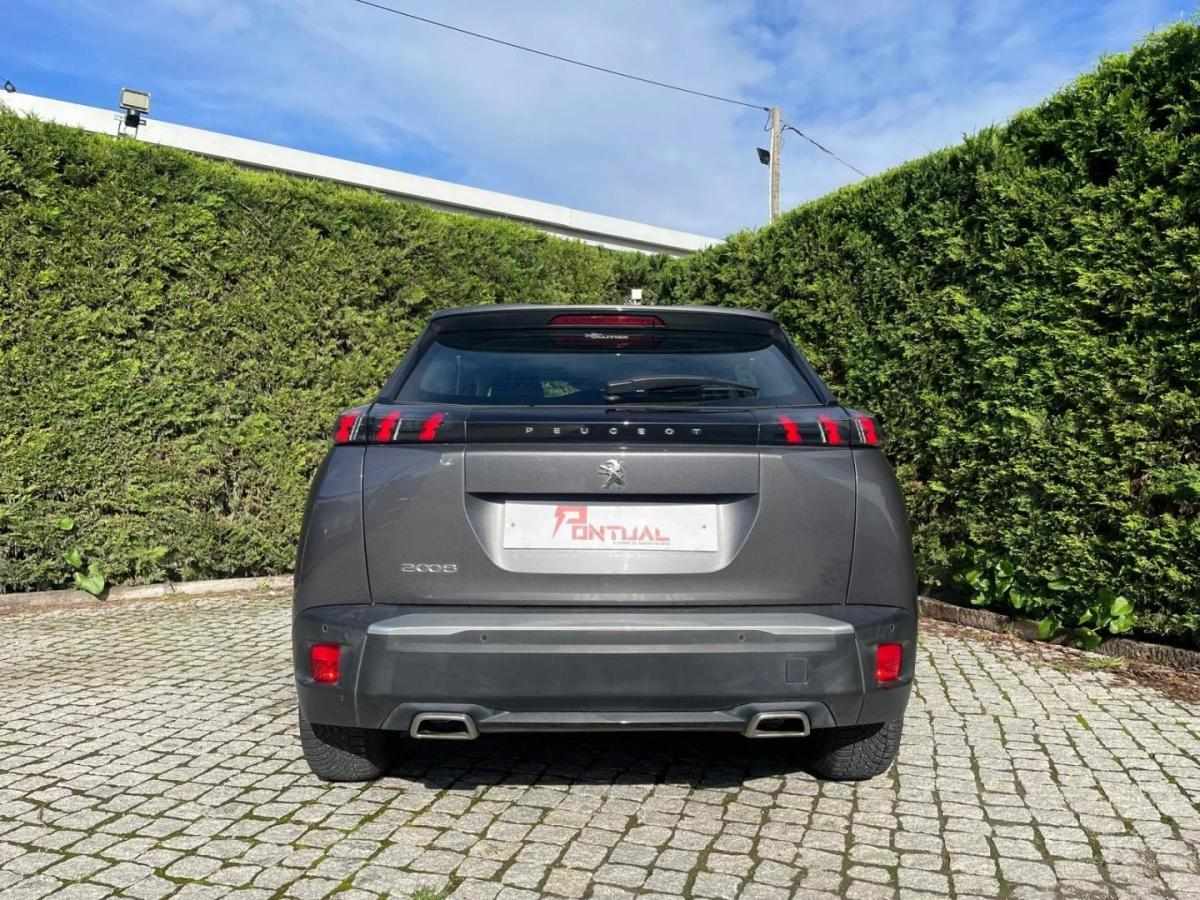 peugeot-2008-2020-gasolina-1199cc
