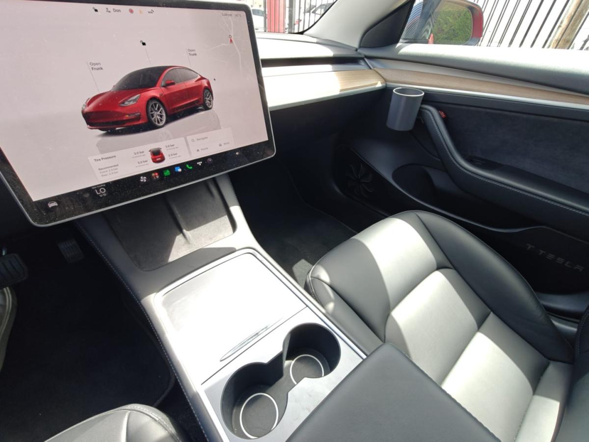 tesla-model-3-2022-eletrico-0cc