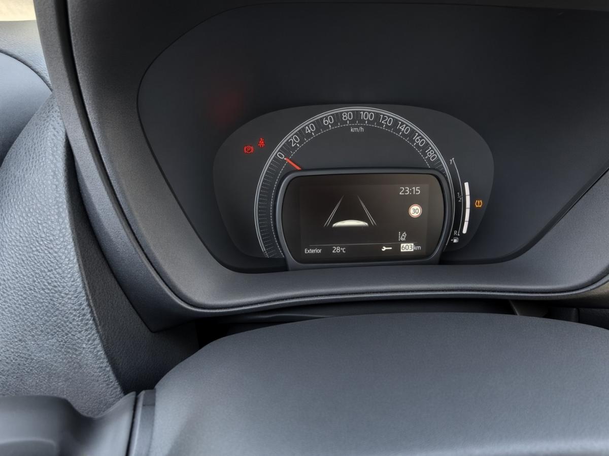 toyota-aygo-x-2023-gasolina-998cc