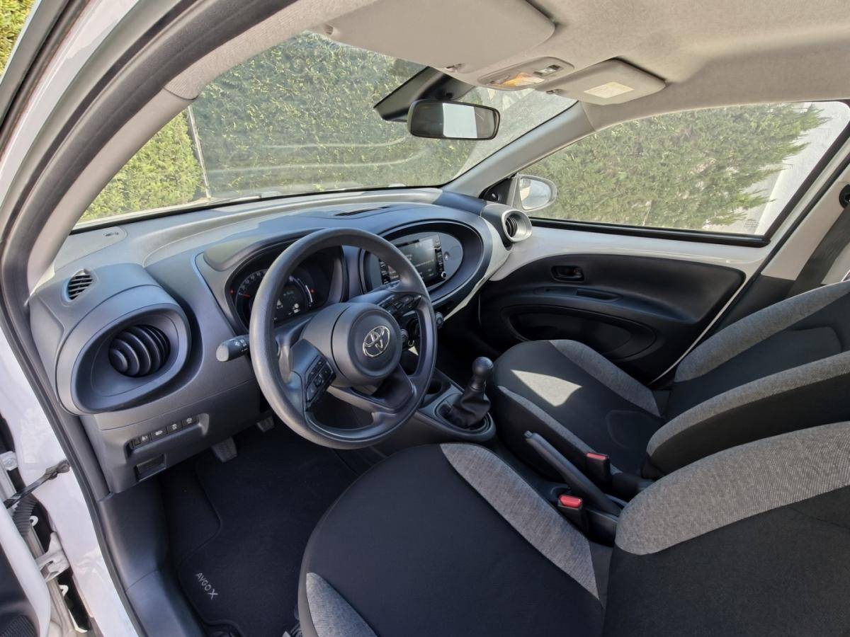toyota-aygo-x-2023-gasolina-998cc