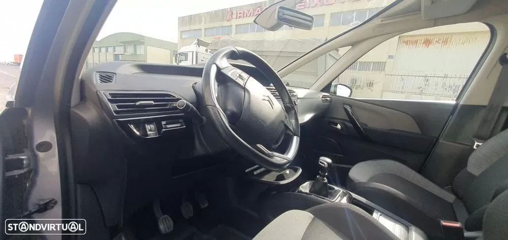 citroen-spacetourer-2020-diesel-1560cc