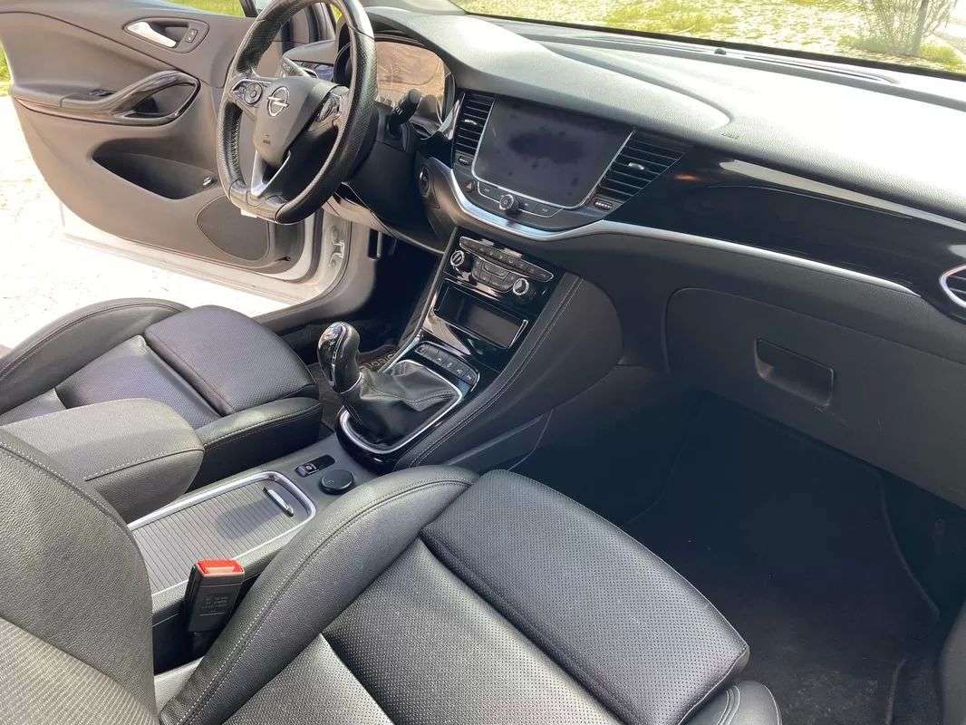 opel-astra-caravan-2020-diesel-1496cc