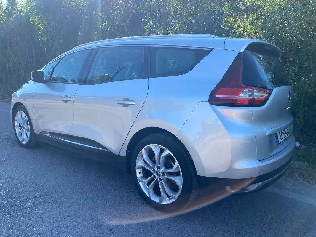 renault-grand-scenic-2017-diesel-1598cc