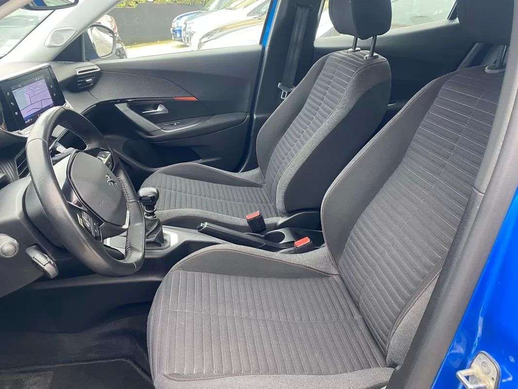 peugeot-2008-2021-diesel-1499cc