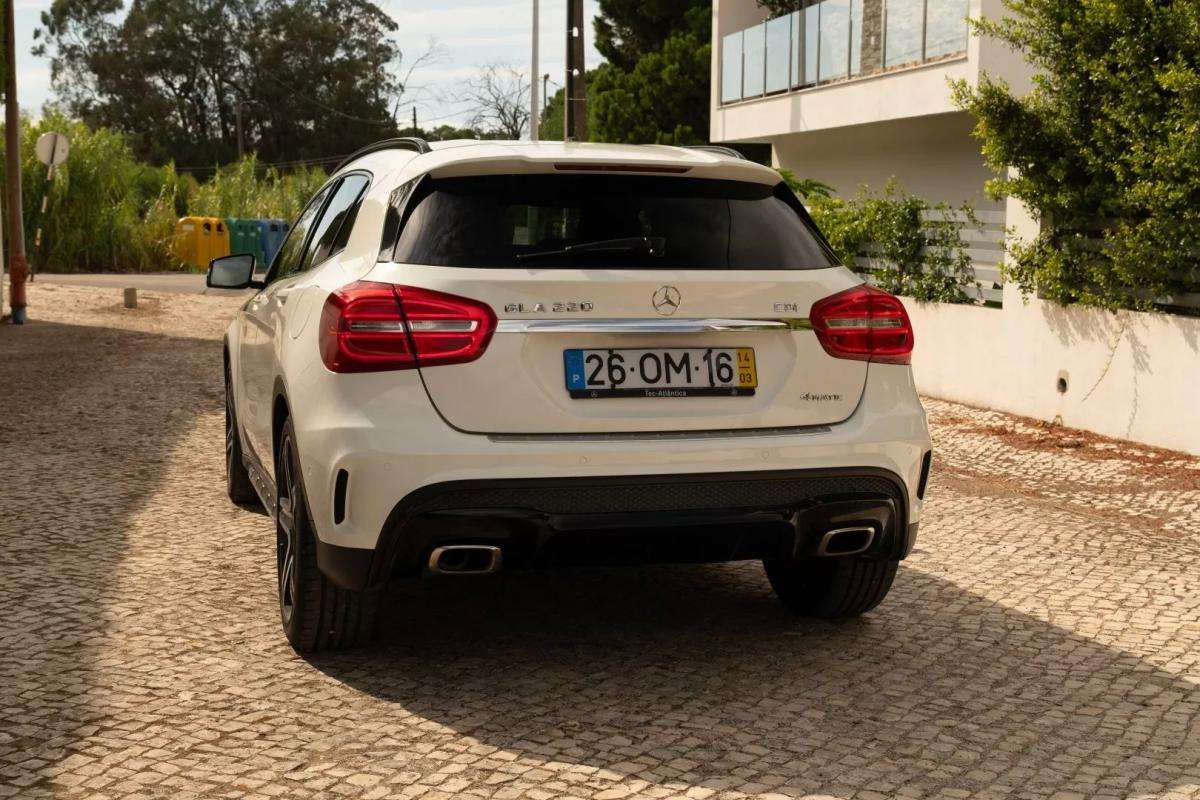 mercedes-benz-gla-2014-diesel-2143cc