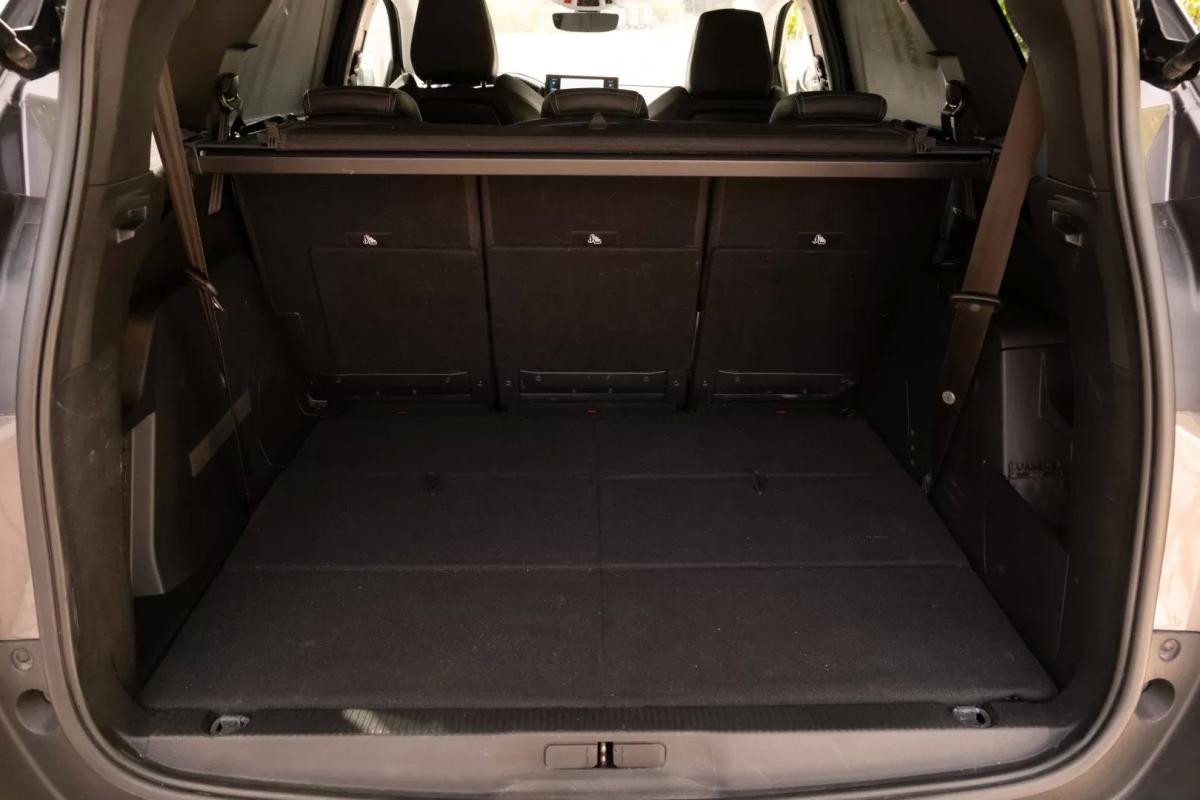 peugeot-5008-2022-diesel-1499cc