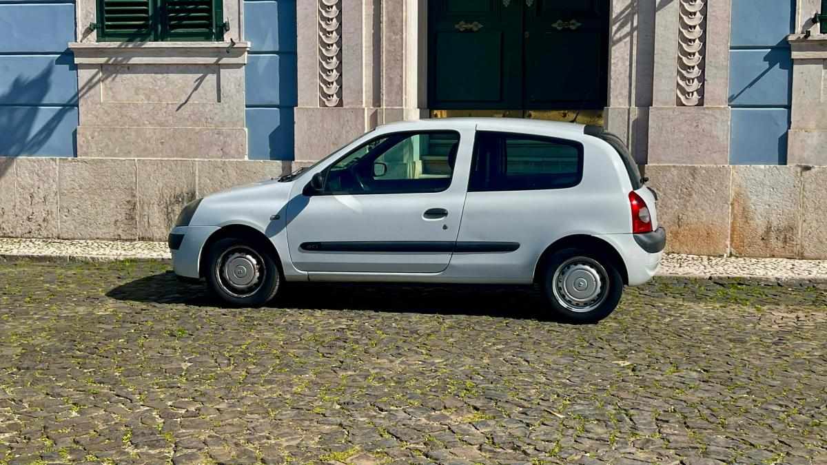renault-clio-1-5-dci-2005-diesel-1461cc