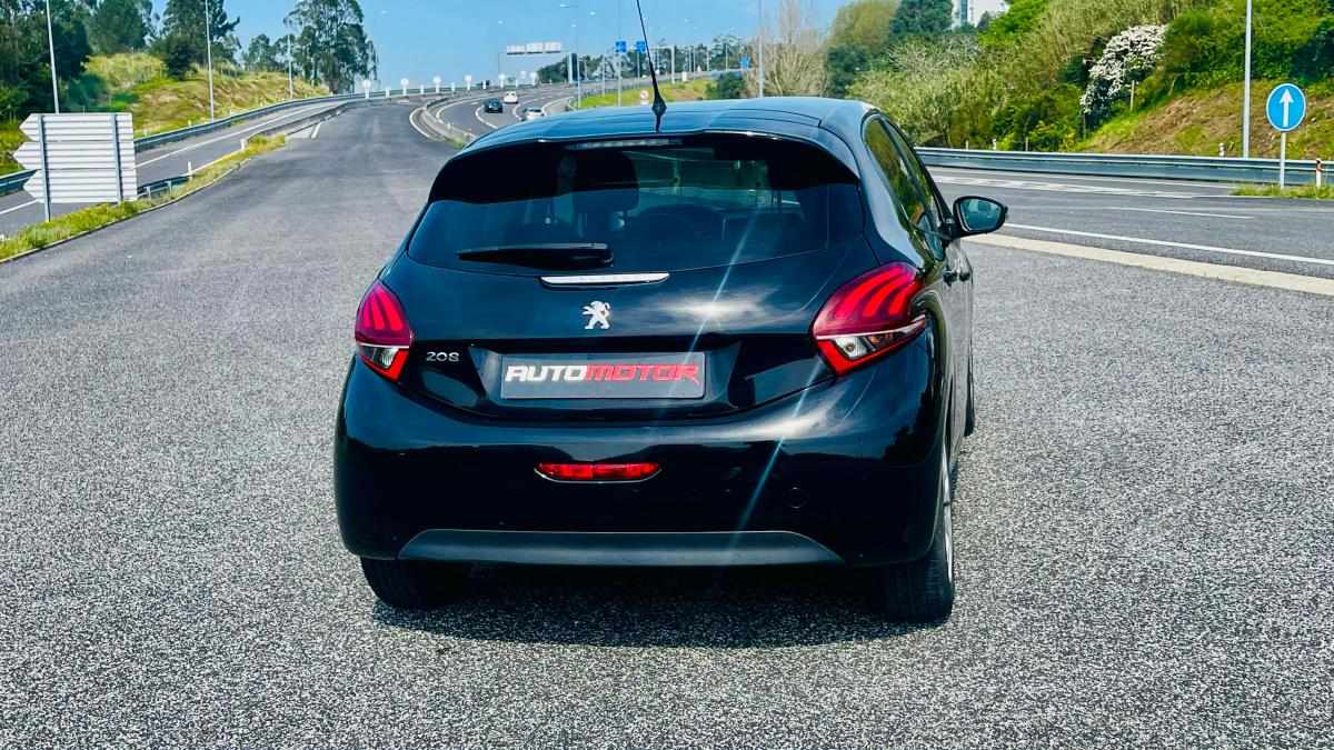 peugeot-208-1-6-bluehdi-2017-diesel-1560cc