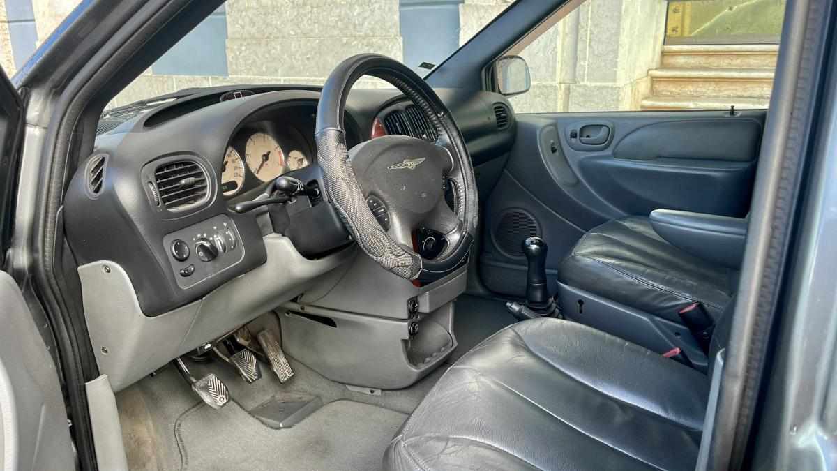 chrysler-voyager-2-8-2008-diesel-2776cc