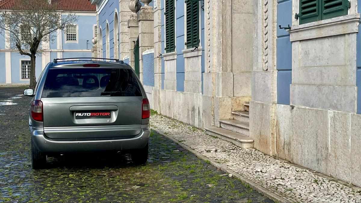 chrysler-voyager-2-8-2008-diesel-2776cc
