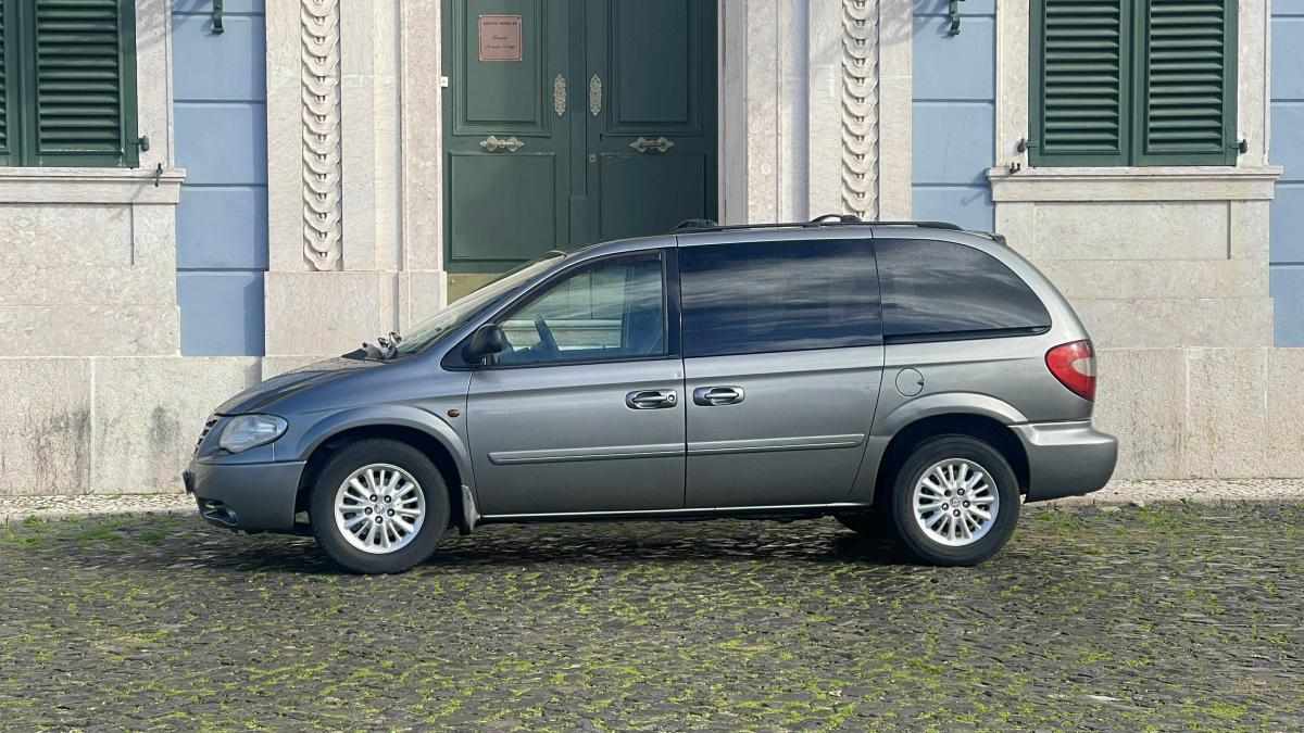 chrysler-voyager-2-8-2008-diesel-2776cc