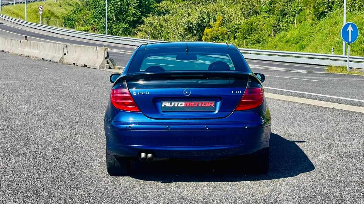 mercedes-benz-classe-c-c-220-cdi-2002-diesel-2148cc