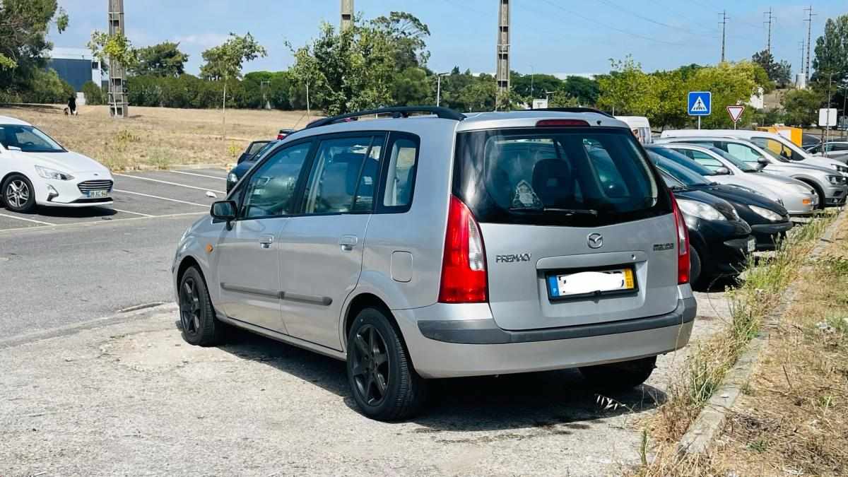 mazda-premacy-2-0-ditd-2000-diesel-1998cc