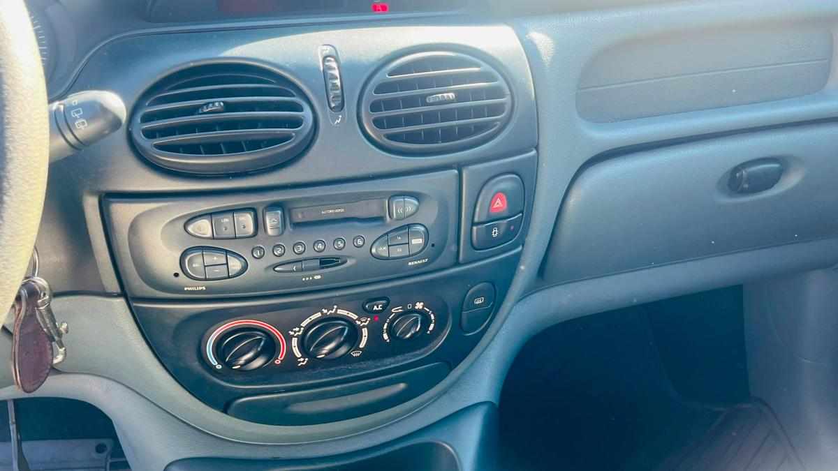 renault-megane-1-4-e-1999-gasolina-1390cc