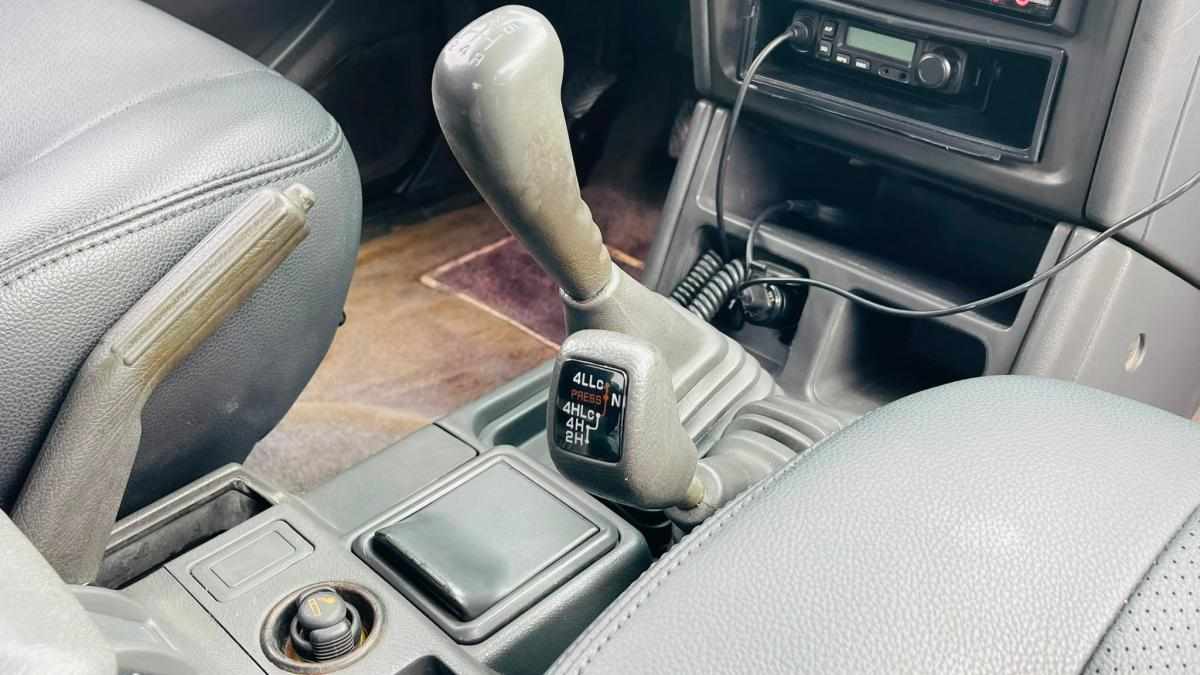 mitsubishi-pajero-2-5-td-4wd-1993-diesel-2477cc
