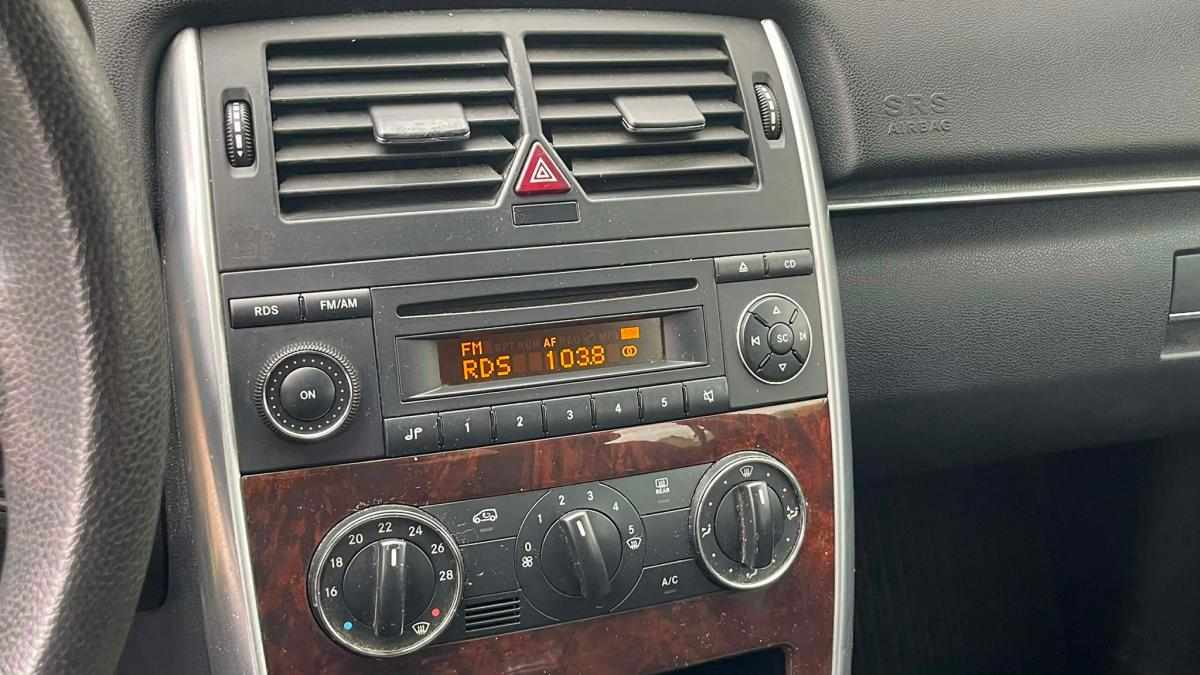 mercedes-benz-classe-b-b-150-2008-gasolina-1498cc