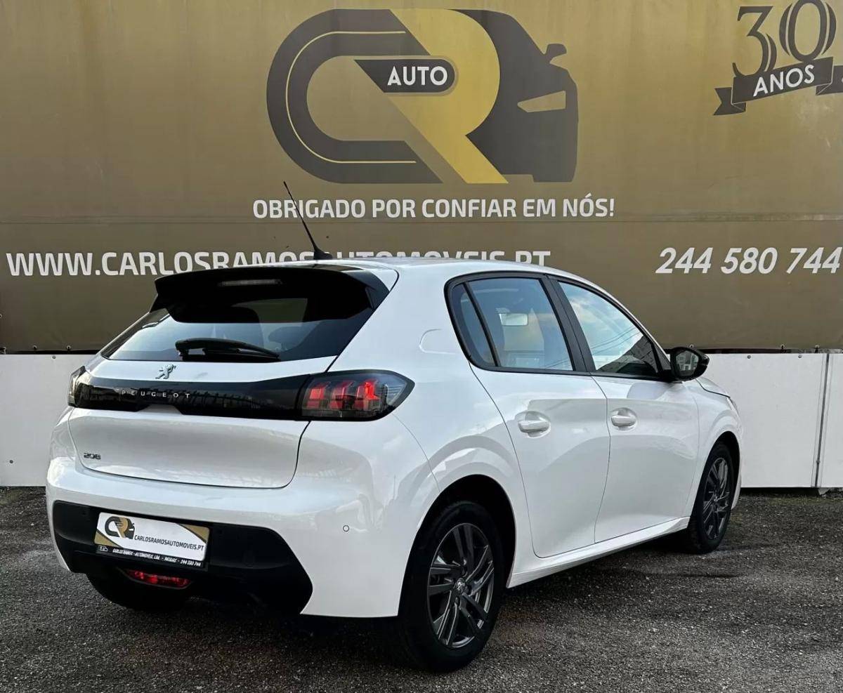 peugeot-208-2022-diesel-1499cc