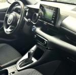 toyota-yaris-2021-hibrido-a-gasolina-1490cc