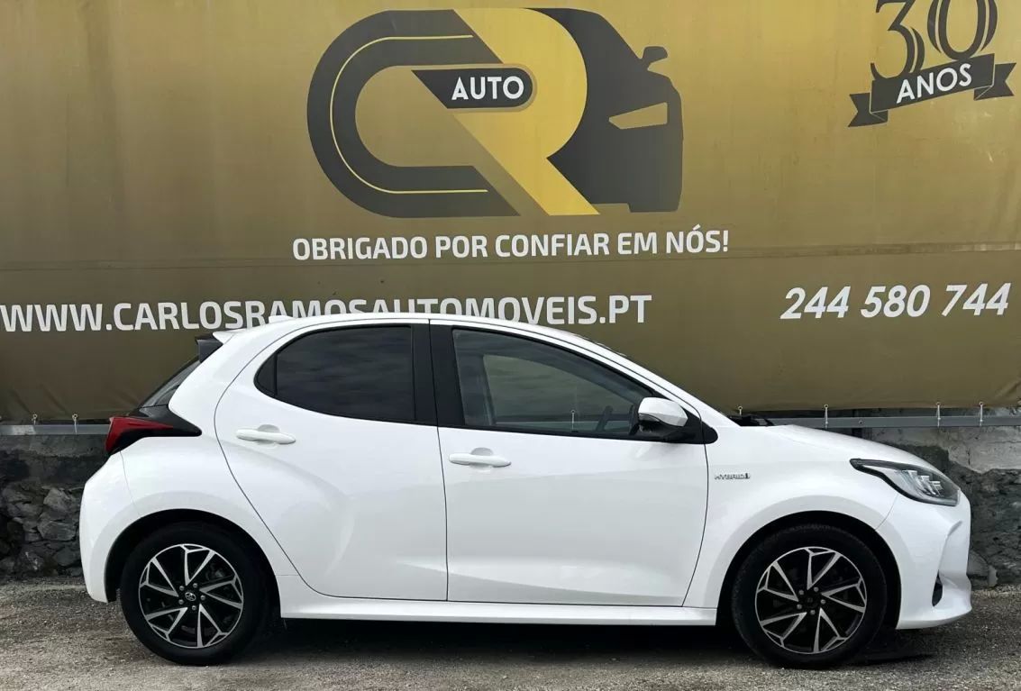toyota-yaris-2021-hibrido-a-gasolina-1490cc