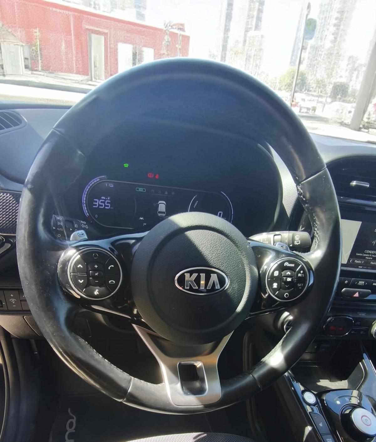 kia-soul-64-kwh-2020-eletrico