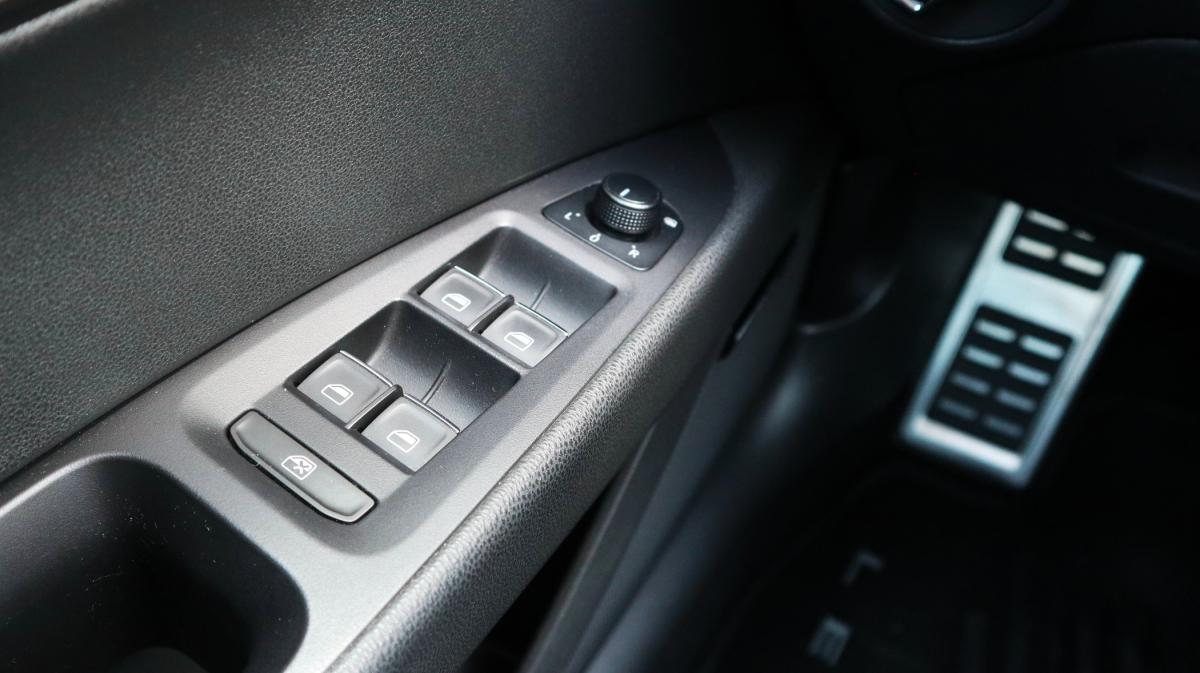 seat-leon-2013-diesel-1968cc