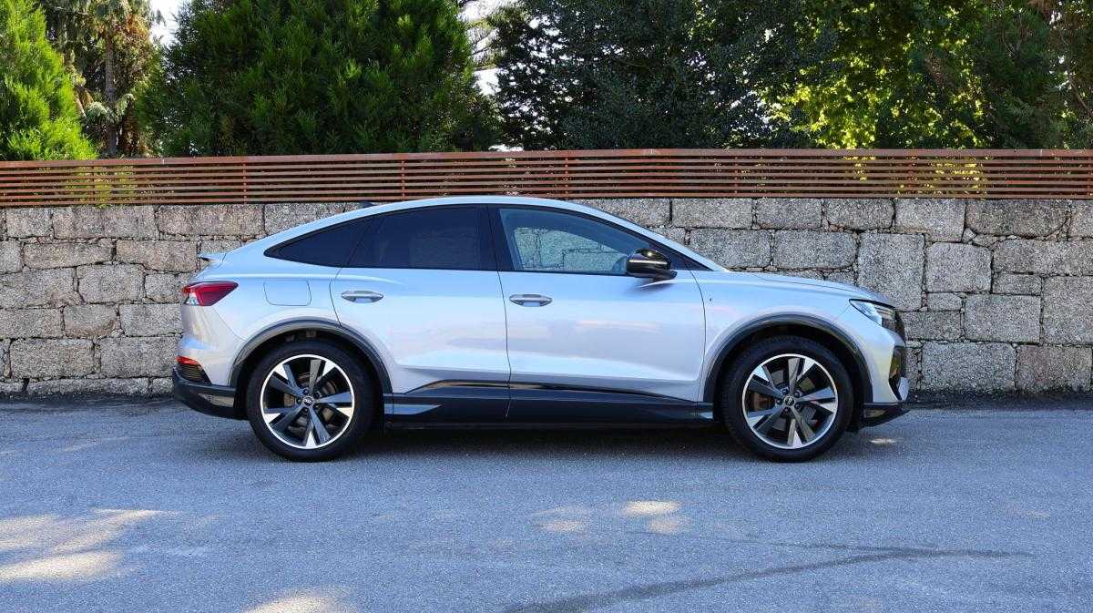 audi-q4-e-tron-2022-eletrico-0cc