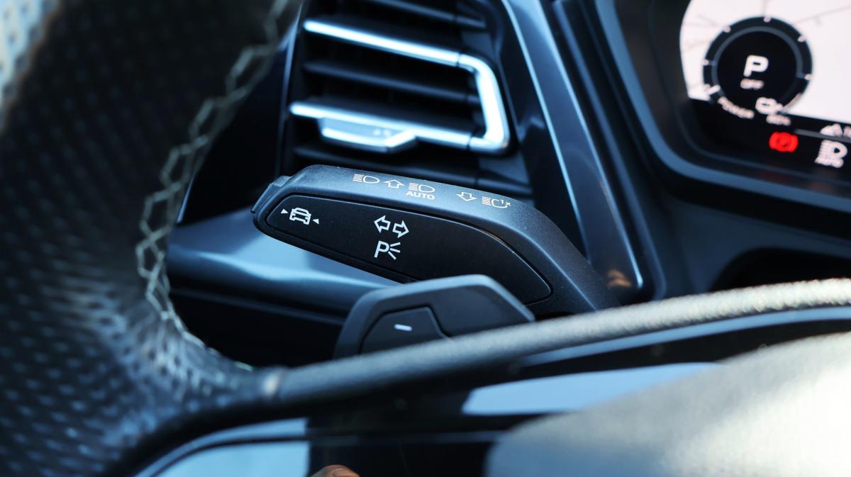 audi-q4-e-tron-2022-eletrico-0cc
