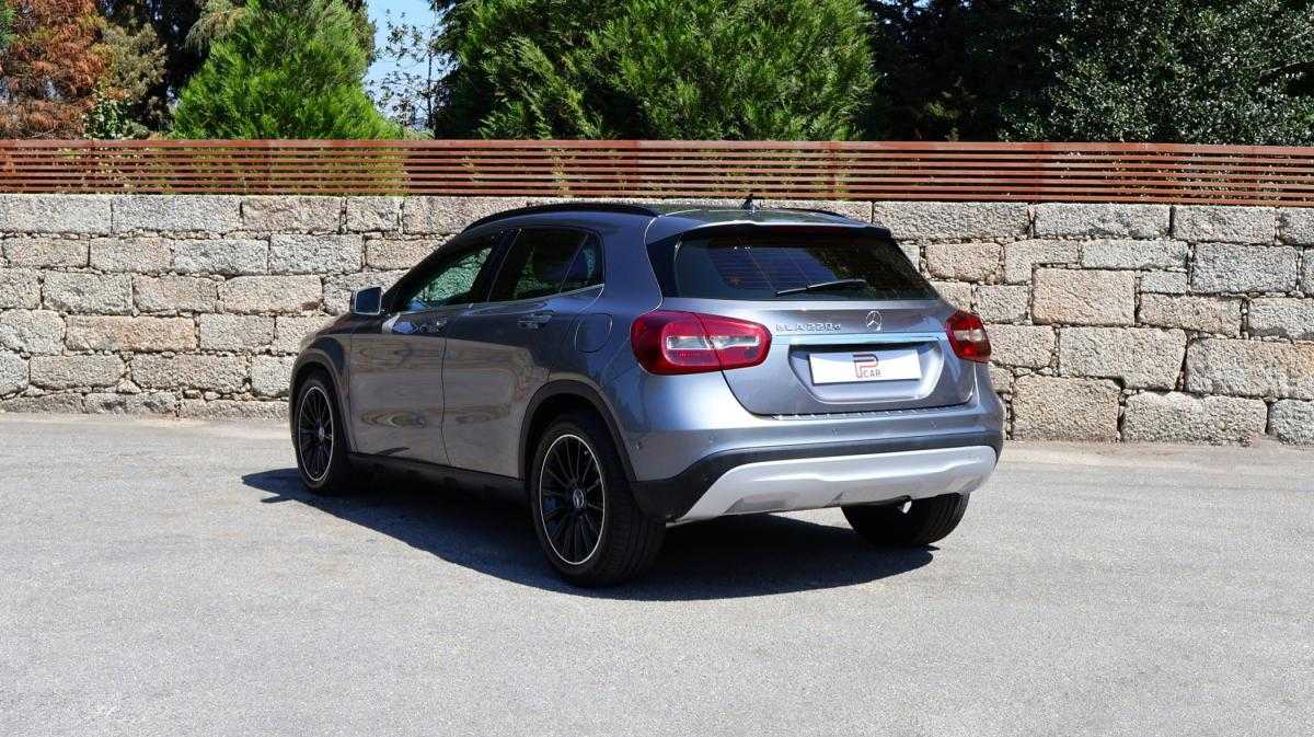 mercedes-benz-gla-2016-diesel-2143cc