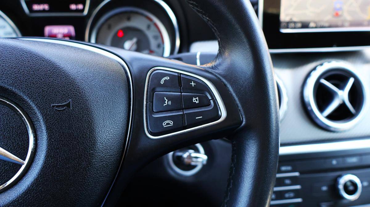 mercedes-benz-gla-2016-diesel-2143cc