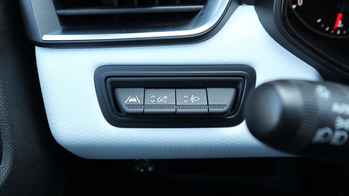 renault-clio-2023-gpl-999cc