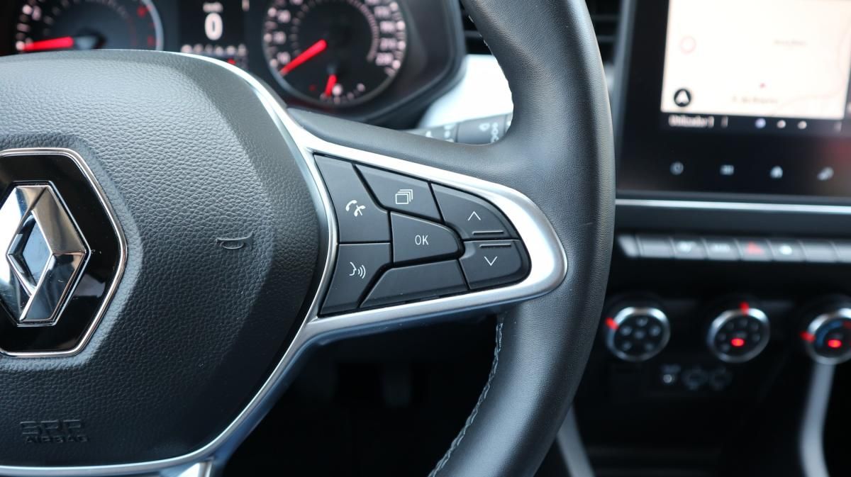 renault-clio-2023-gpl-999cc