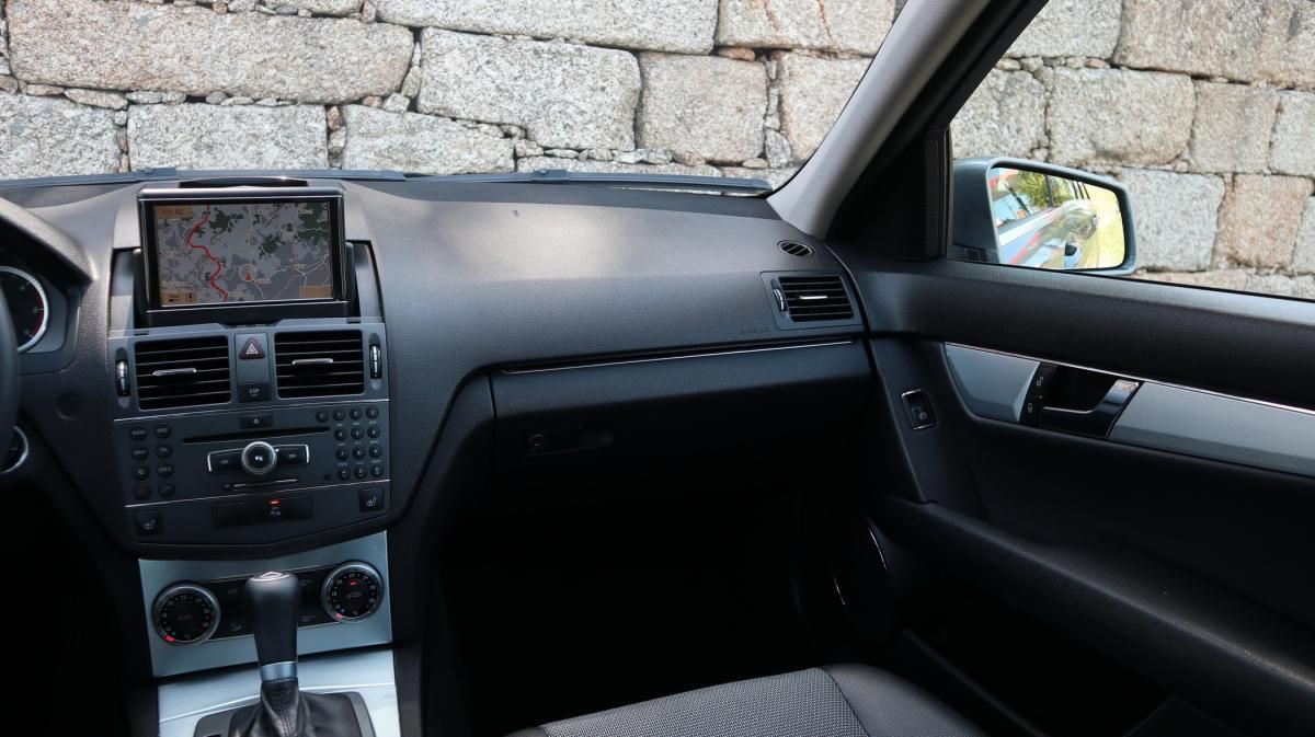 mercedes-benz-classe-c-2009-diesel-2143cc
