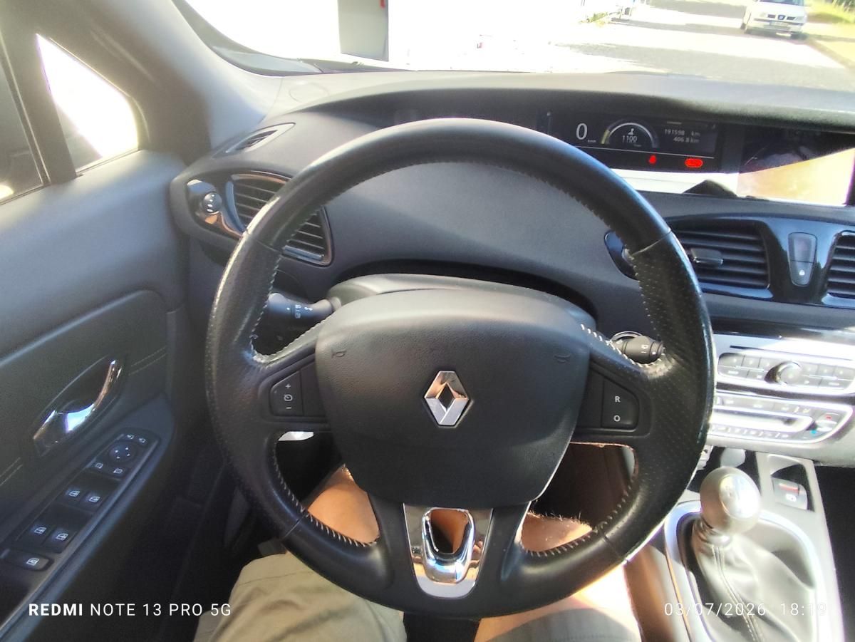 renault-grand-scenic-2016-diesel-1598cc