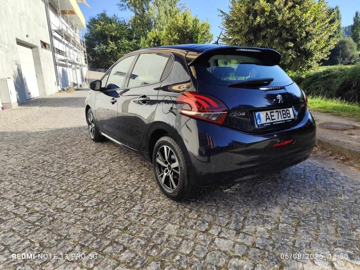 peugeot-208-2016-gasolina-1199cc