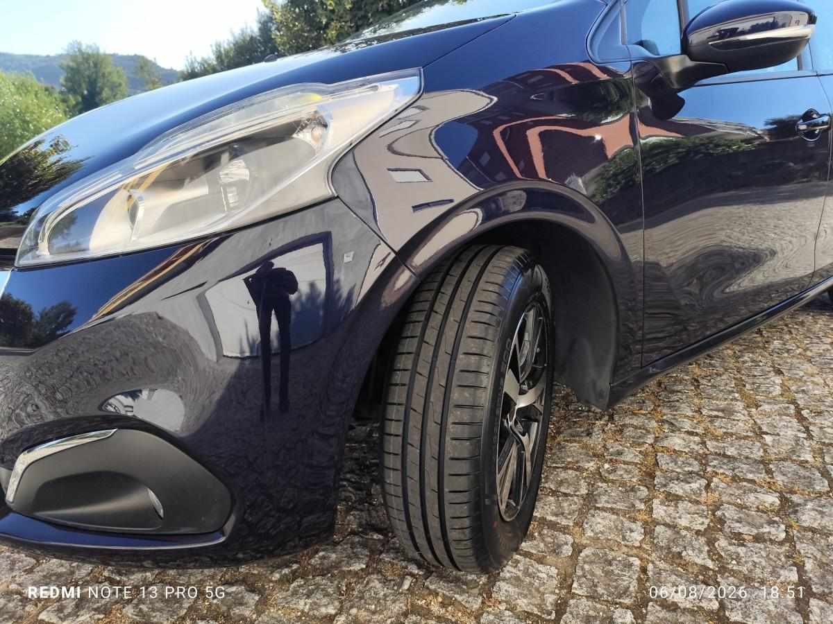 peugeot-208-2016-gasolina-1199cc