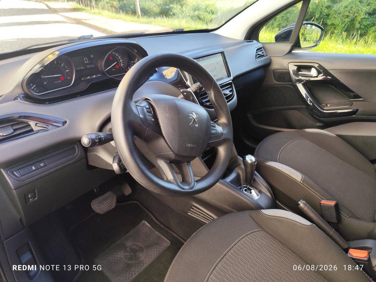 peugeot-208-2016-gasolina-1199cc