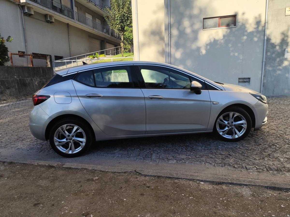 opel-astra-2019-gasolina-999cc
