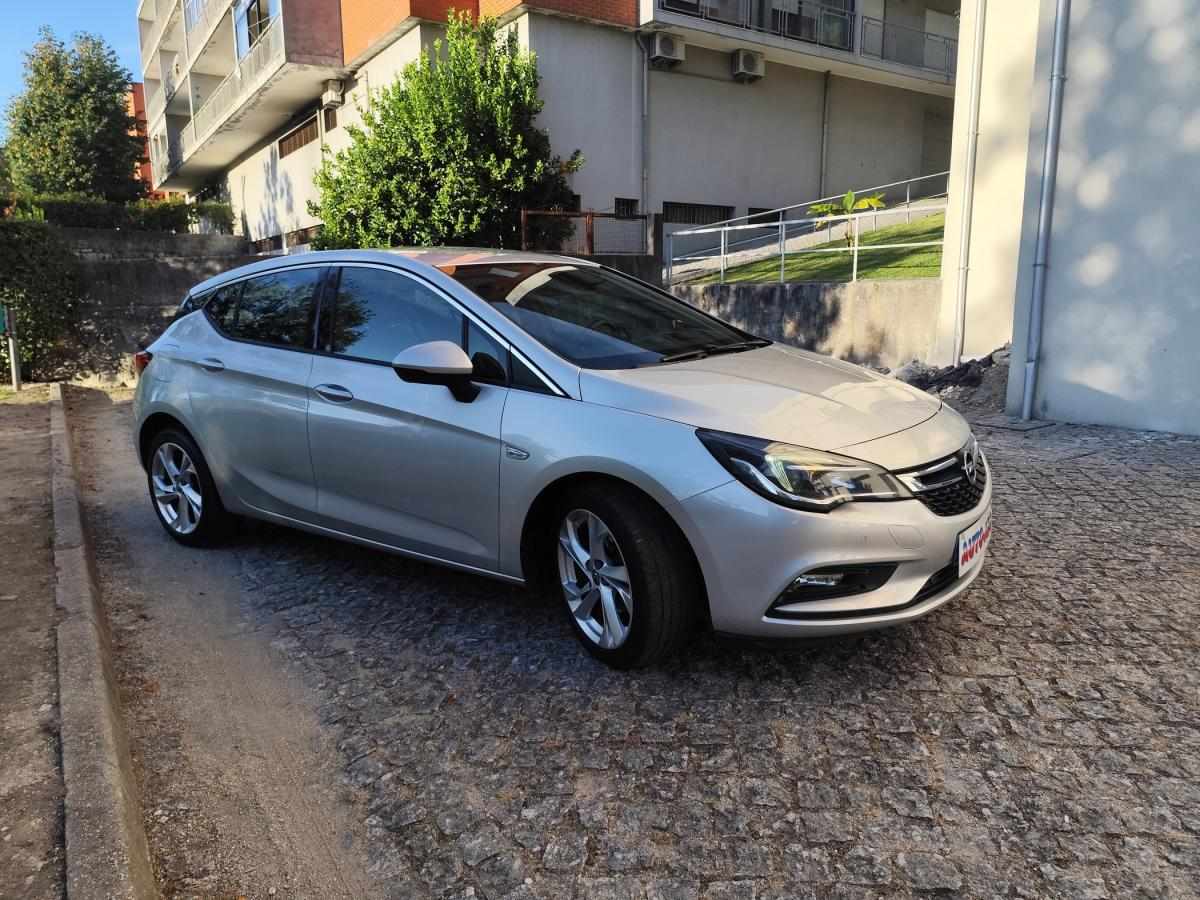 opel-astra-2019-gasolina-999cc