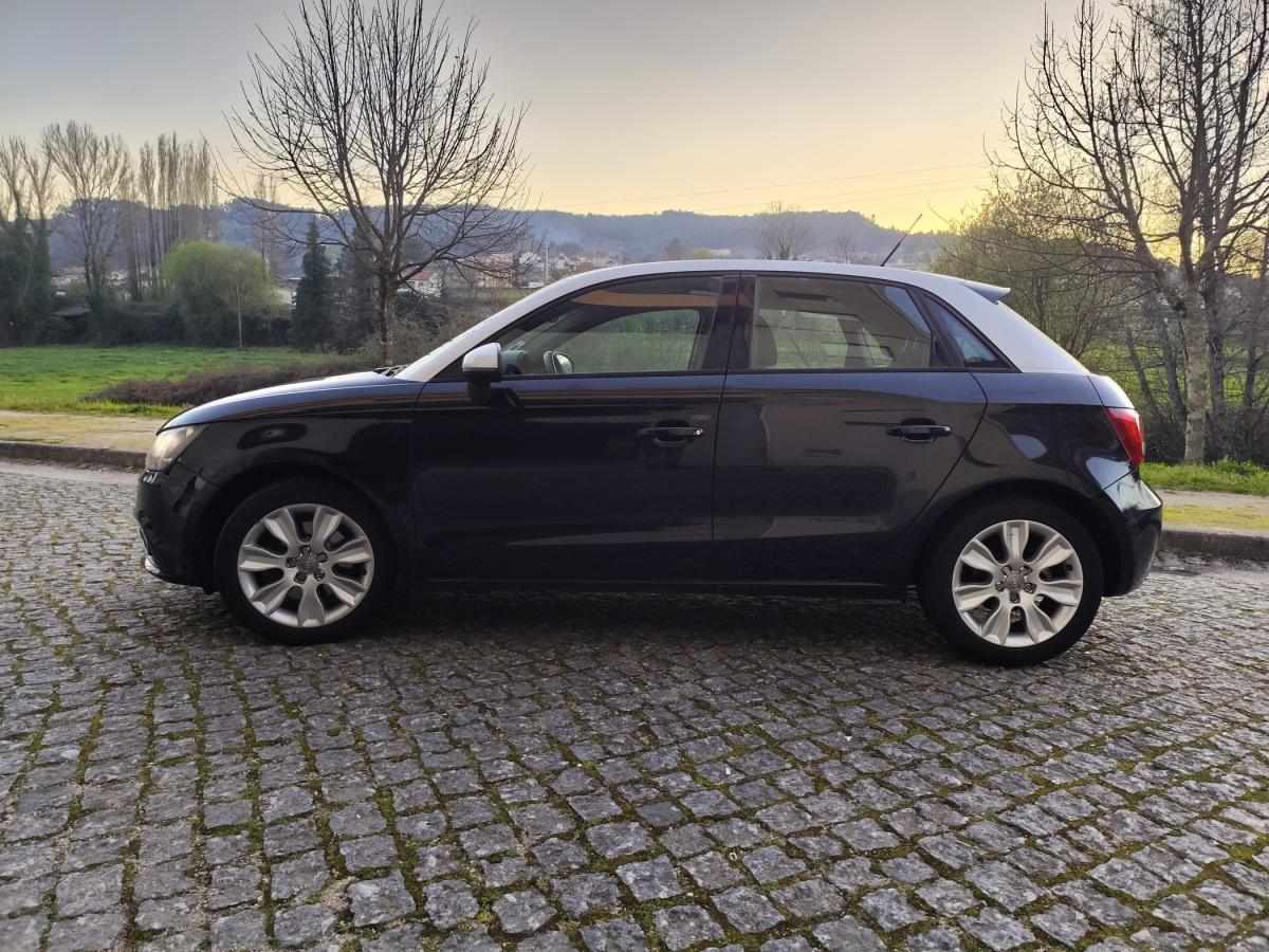 audi-a1-sportback-2012-diesel-1598cc