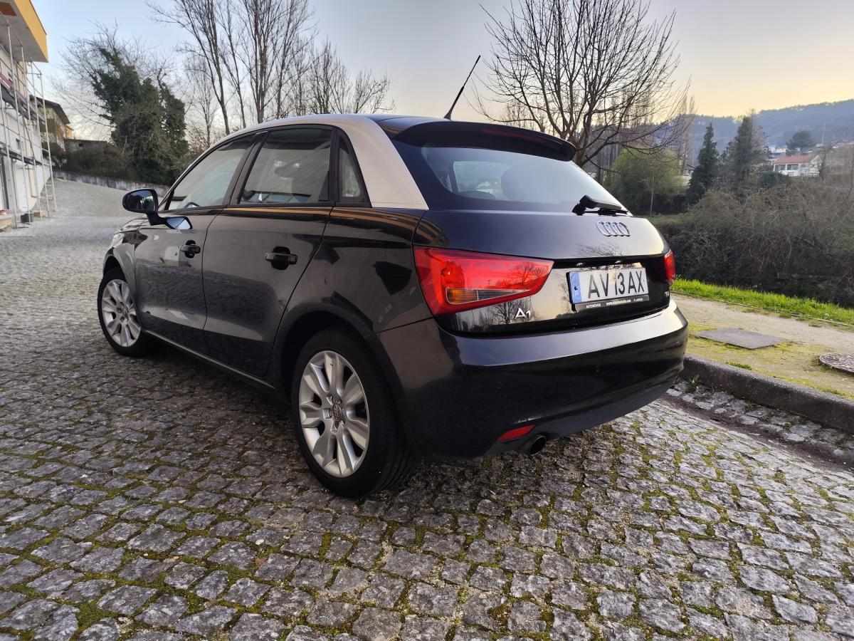 audi-a1-sportback-2012-diesel-1598cc