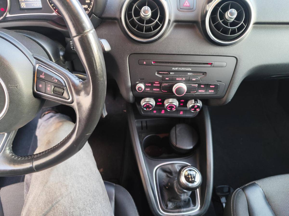 audi-a1-sportback-2012-diesel-1598cc