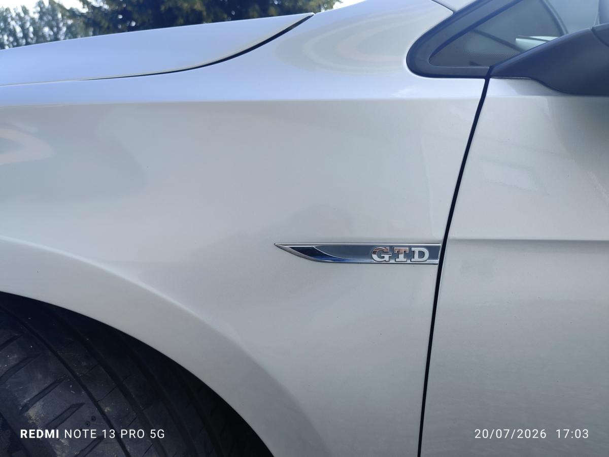 volkswagen-golf-2016-diesel-1968cc