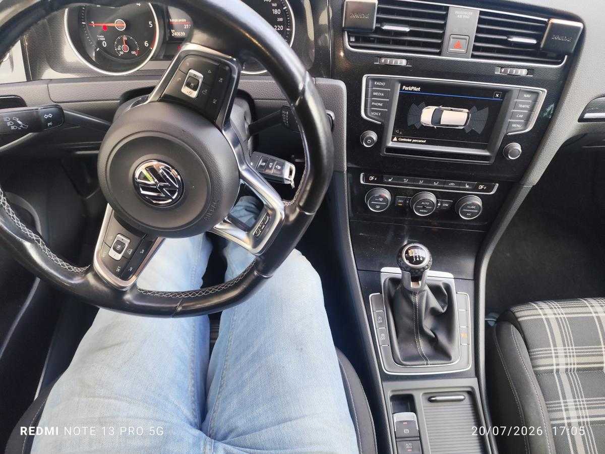 volkswagen-golf-2016-diesel-1968cc