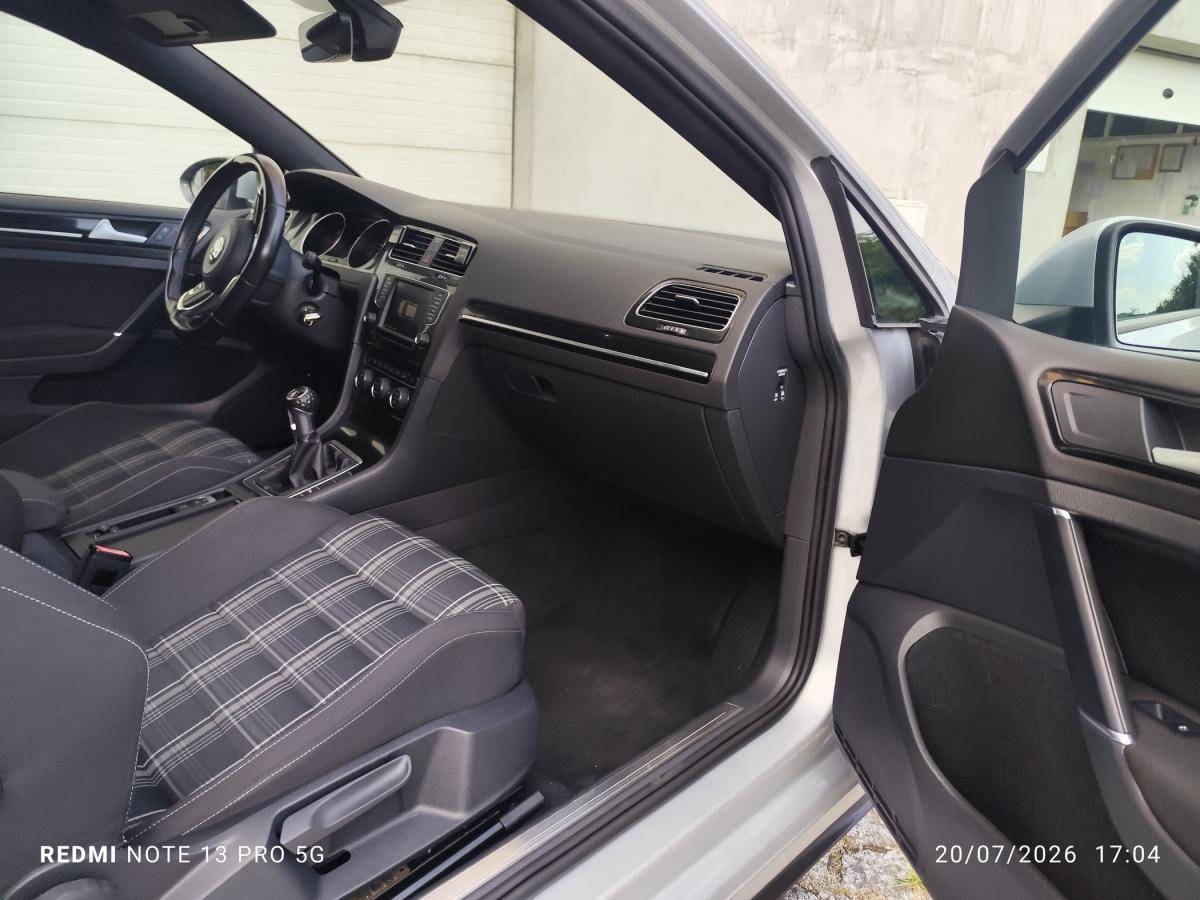volkswagen-golf-2016-diesel-1968cc