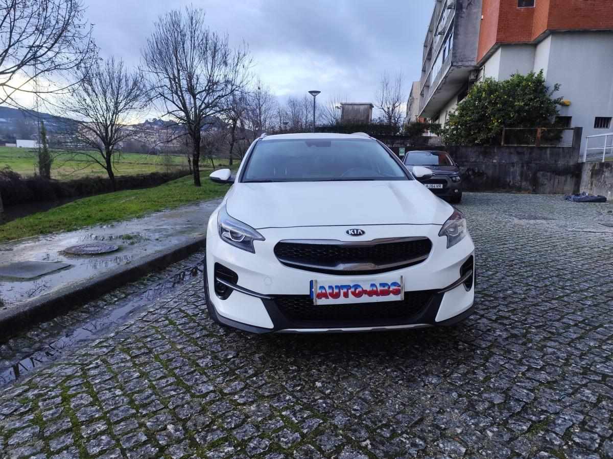 kia-xceed-2021-diesel-1598cc
