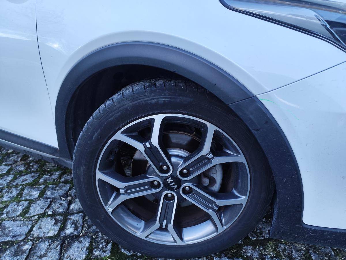 kia-xceed-2021-diesel-1598cc