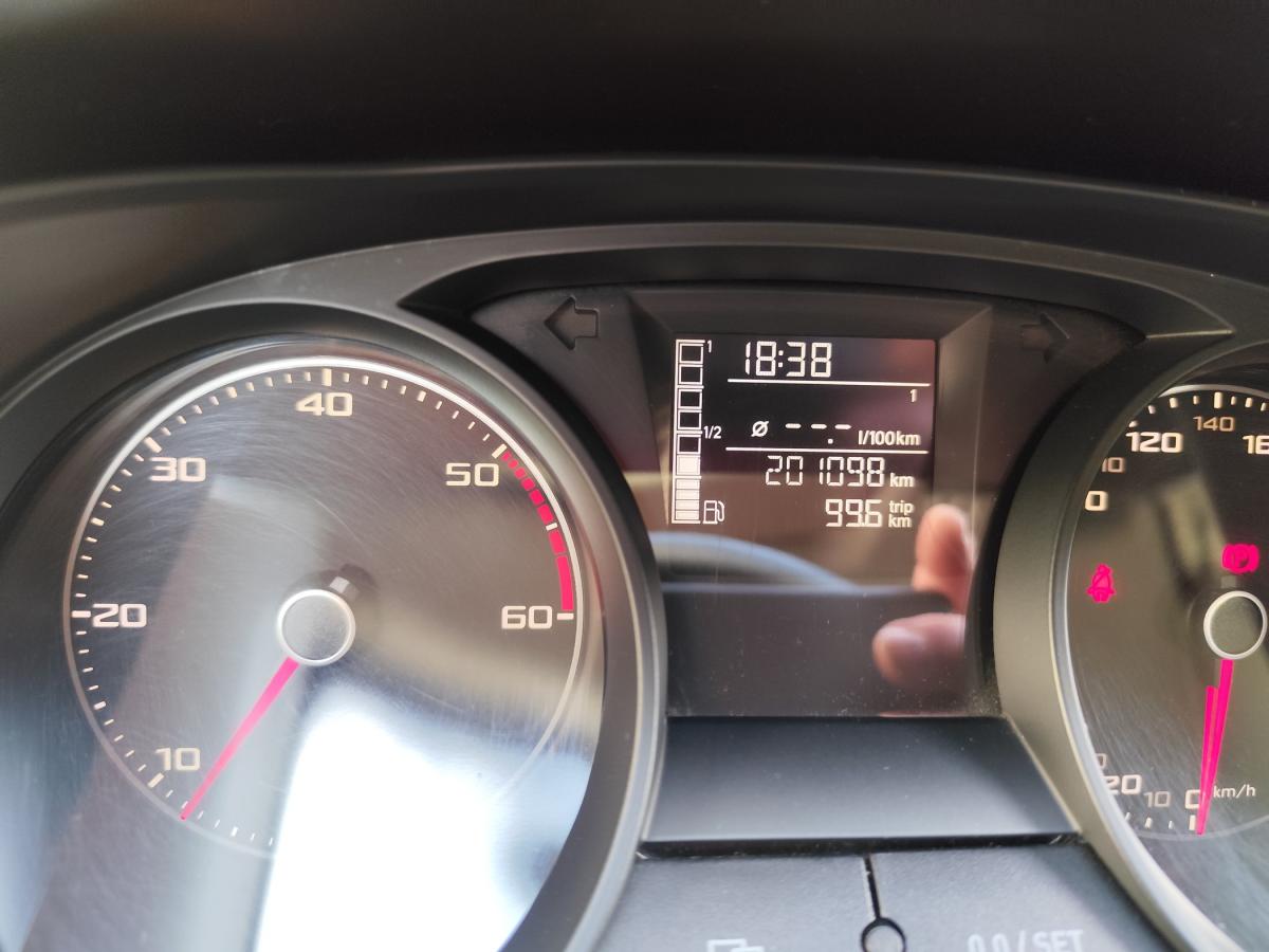 seat-ibiza-2013-diesel-1598cc